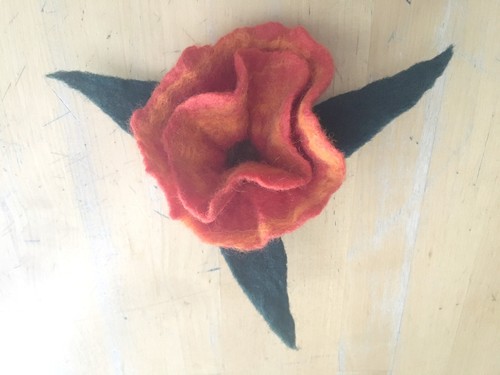 Filzblüte handarbeit - filzblüte,,